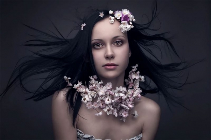 Garden beauty: conceptual flower portraits Evgeny Kolesnik Garden beauty: conceptual flower portraits Evgeny Kolesnik