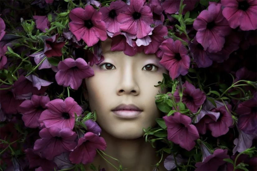 Garden beauty: conceptual flower portraits Evgeny Kolesnik Garden beauty: conceptual flower portraits Evgeny Kolesnik