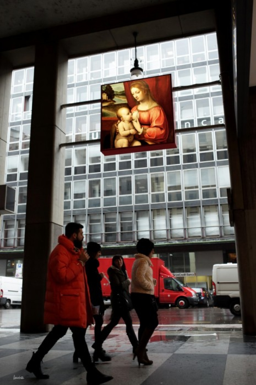 "God, who stole my advertisement?": Frenchman replaced street posters with classic paintings