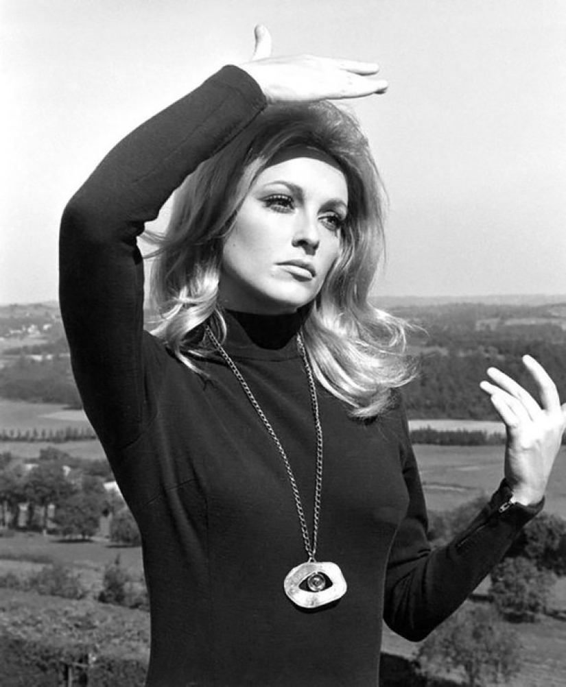 Good-bye, baby: a beautiful and sad story of the actress Sharon Tate Good-bye, baby: a beautiful and sad story of the actress Sharon Tate