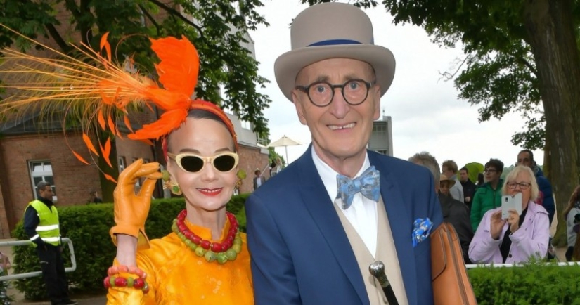 Gray hair in a beard - style in an edge: pensioners from Berlin amaze the world with their images