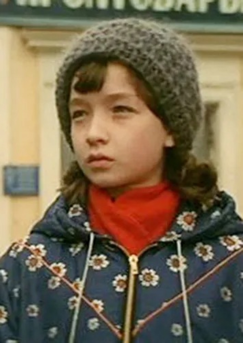 Guests from the past: how the schoolgirls from the Soviet cinema grew up Guests from the past: how the schoolgirls from the Soviet cinema grew up