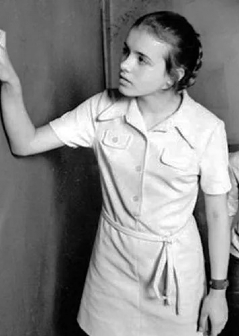 Guests from the past: how the schoolgirls from the Soviet cinema grew up Guests from the past: how the schoolgirls from the Soviet cinema grew up