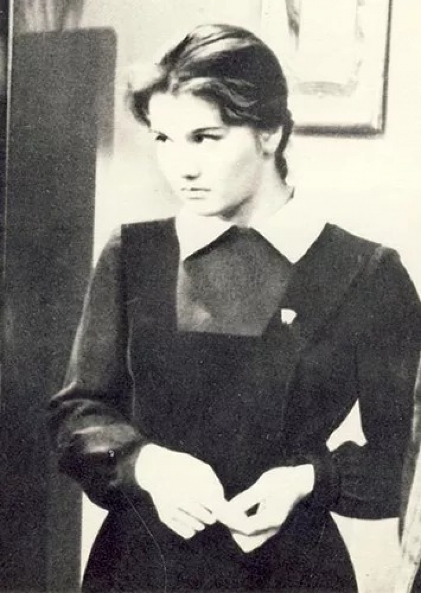 Guests from the past: how the schoolgirls from the Soviet cinema grew up Guests from the past: how the schoolgirls from the Soviet cinema grew up