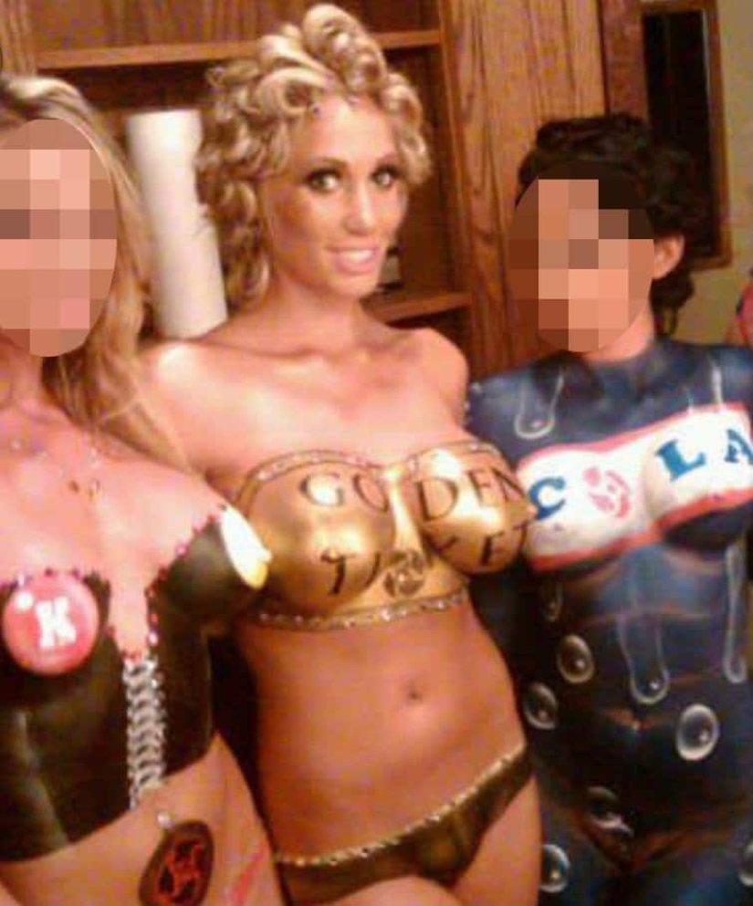 Halloween at Hugh Hefner's Mansion - body art instead of costume and sex in every corner