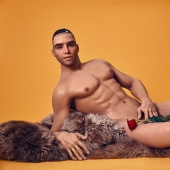 "Henry resultó ser frío y apestaba a goma": impresiones de sexo con un muñeco masculino