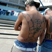 Here's how members of famous gangs live in prison in Honduras