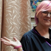 "How do you like your mother?", or Why did the LGBT activist change her patronymic to "motherhood"