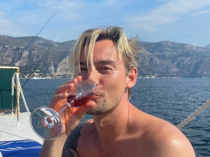 How have the presenters of "Heads and Tails" changed over the years: Ivleeva, Bednyakov, Badoeva and others