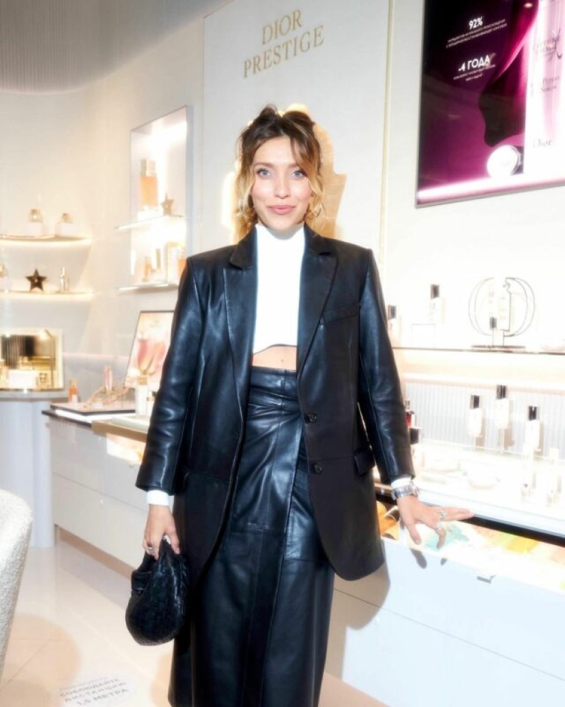 How have the presenters of "Heads and Tails" changed over the years: Ivleeva, Bednyakov, Badoeva and others