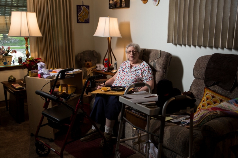 How is the dinner, the families of ordinary Americans