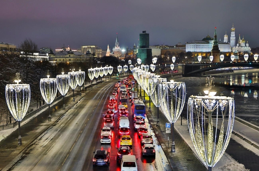 How Moscow was decorated for the New Year 2022