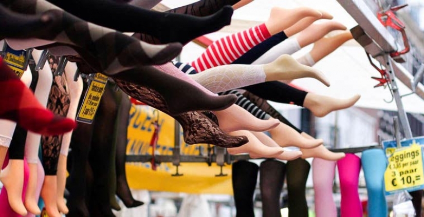 How not to give yourself away as a tourist and pass for a local in 24 cities of the world