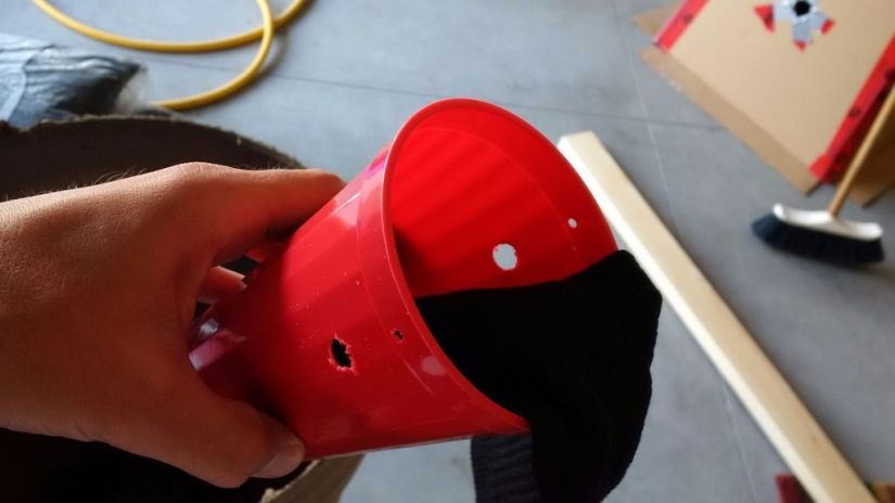 How to Make a Simple mosquito Trap that Kills Insects with 98 Percent Efficiency