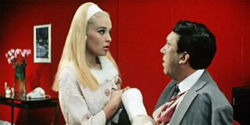 How to make the most erotic scene of the Soviet cinema