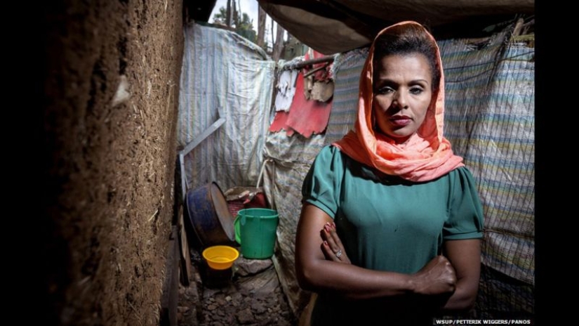 How women go to the toilet in different countries of the world