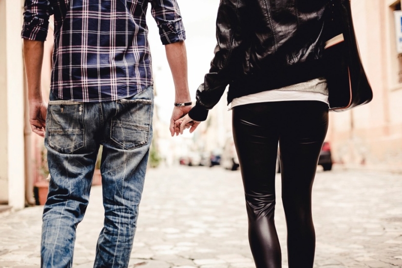 "I became addicted to porn at the age of 10 and it almost ruined my life": revelations of a young British woman