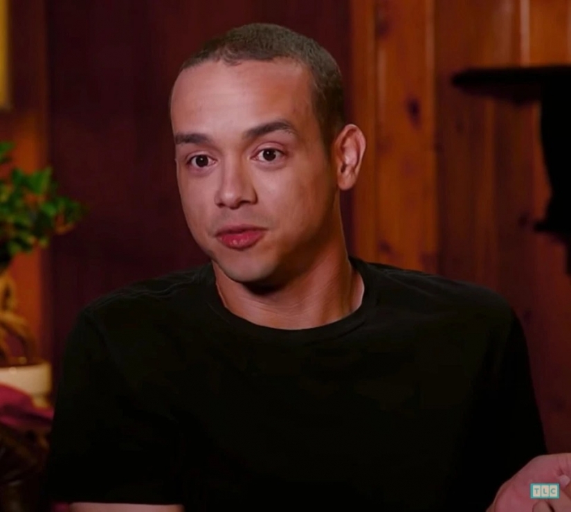 "I love the smell of them": the 31-year-old American found only with women over 60