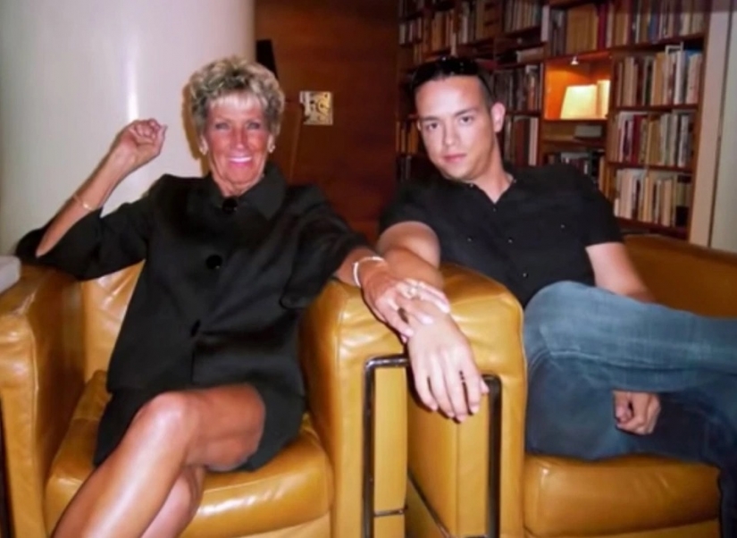 "I love the smell of them": the 31-year-old American found only with women over 60