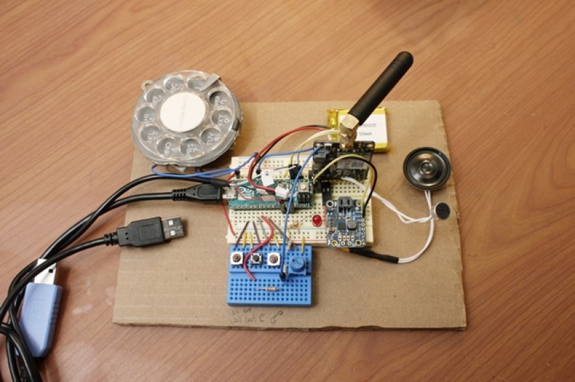 In the United States has created a real disk "babushkofon" for retro lovers In the United States has created a real disk "babushkofon" for retro lovers