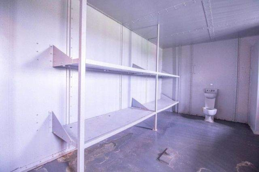 In the USA, a house with an ominous surprise in the basement was put up for sale