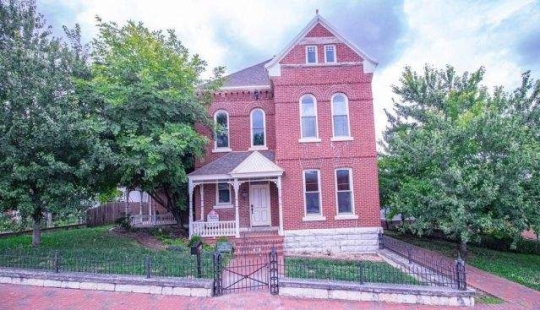 In the USA, a house with an ominous surprise in the basement was put up for sale