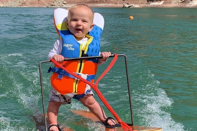 Is this child abuse? What are the parents accused of, who put the baby on water skiing
