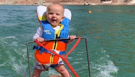 Is this child abuse? What are the parents accused of, who put the baby on water skiing