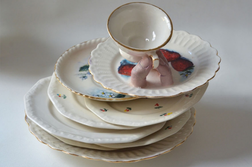 Israeli sculptor creates ceramic dishes that can run away from you