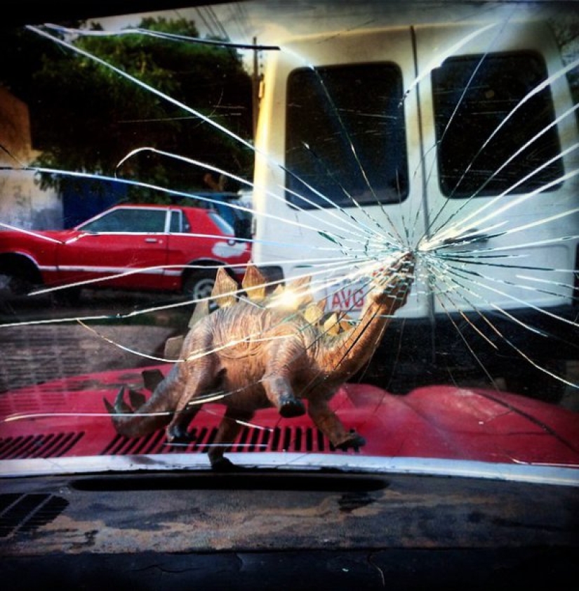 It seems that dinosaurs still roam the earth