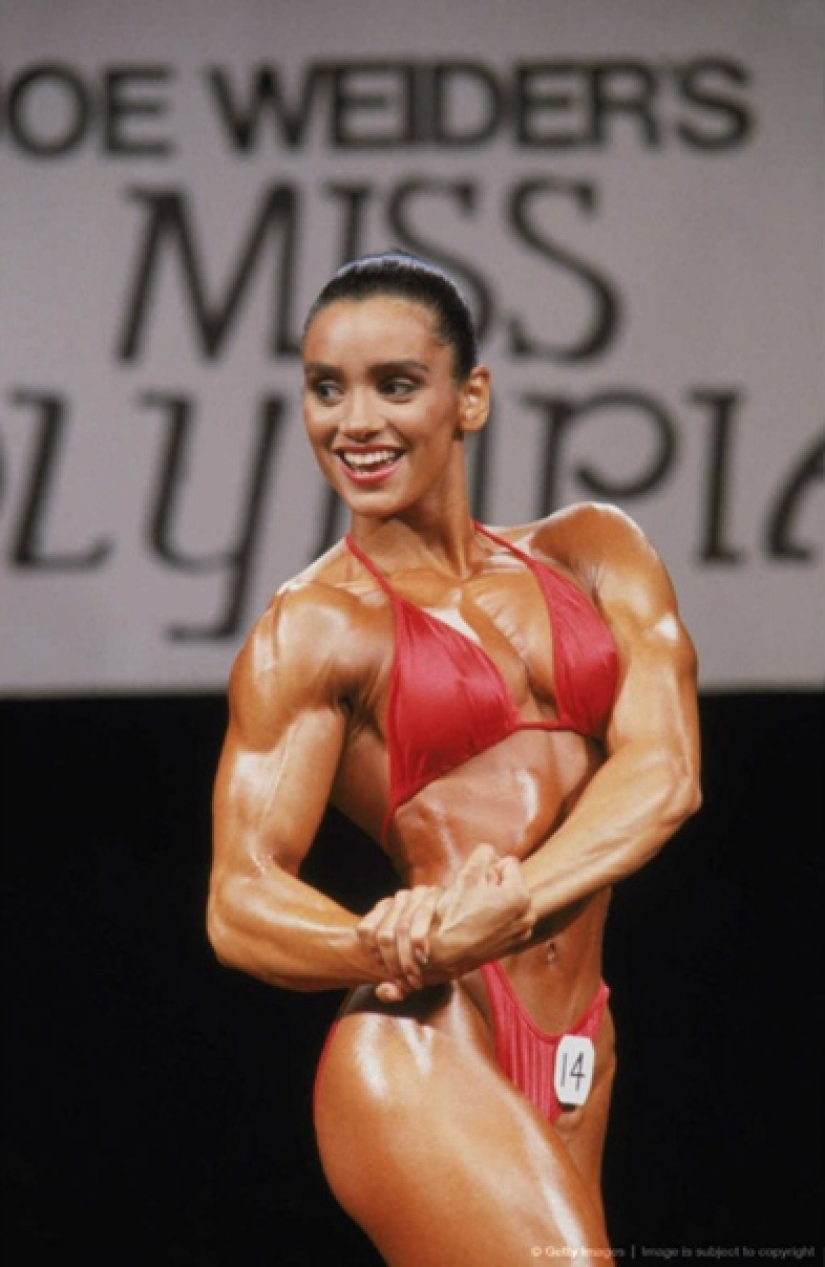 Jean-Claude Van Damme and Gladys Portugese: Through the thorns to happiness