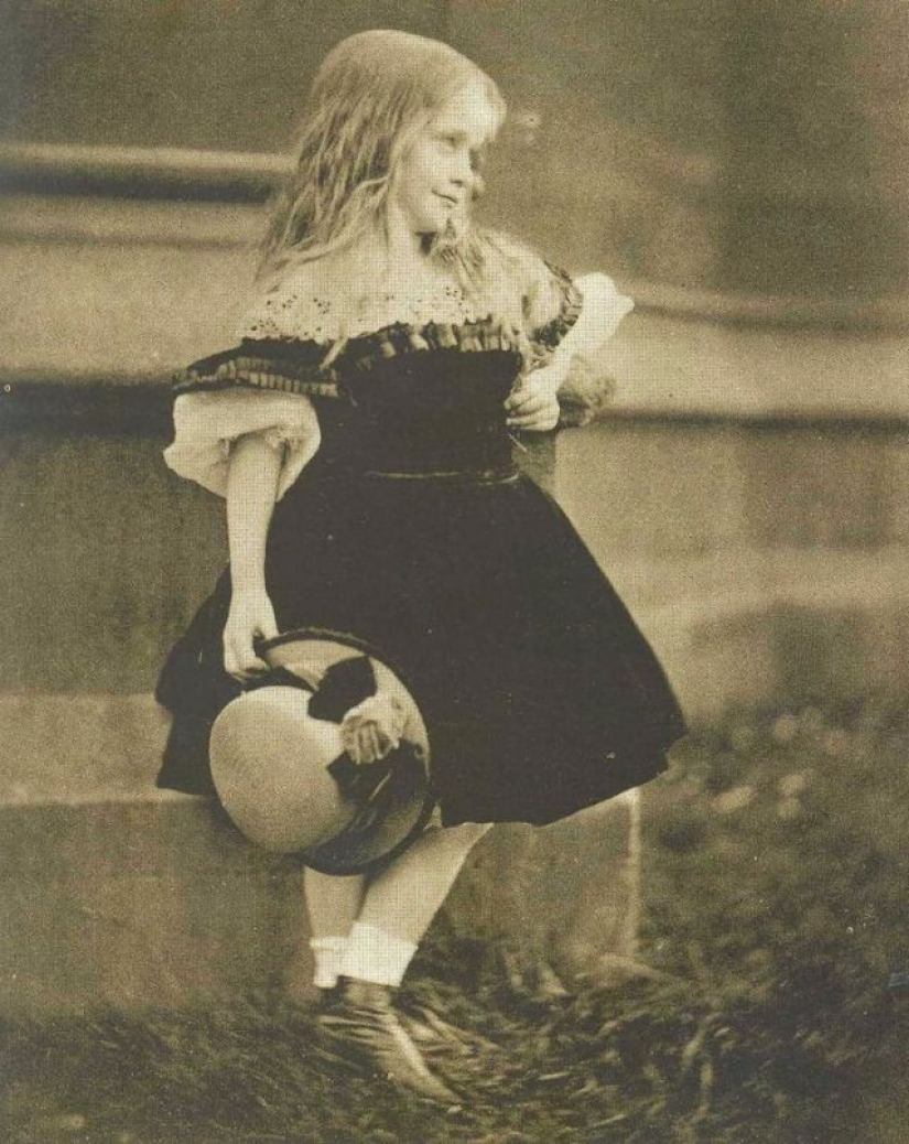 Joven Alice: retratos de niños de Lewis Carroll