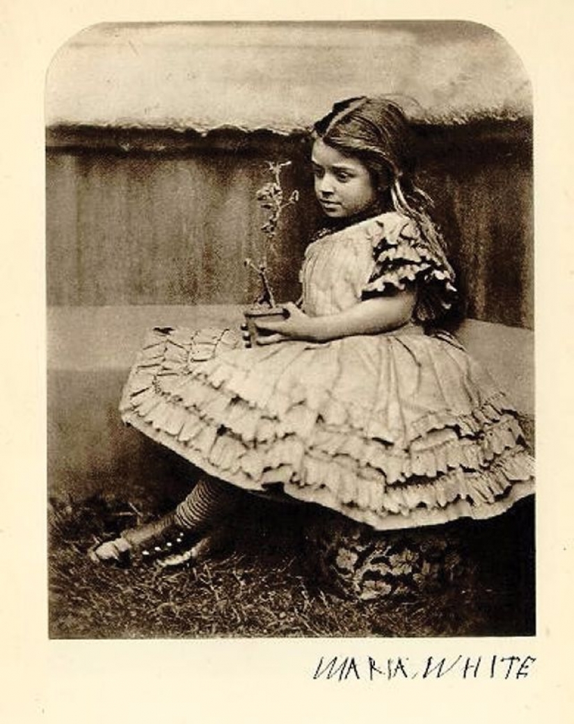 Joven Alice: retratos de niños de Lewis Carroll