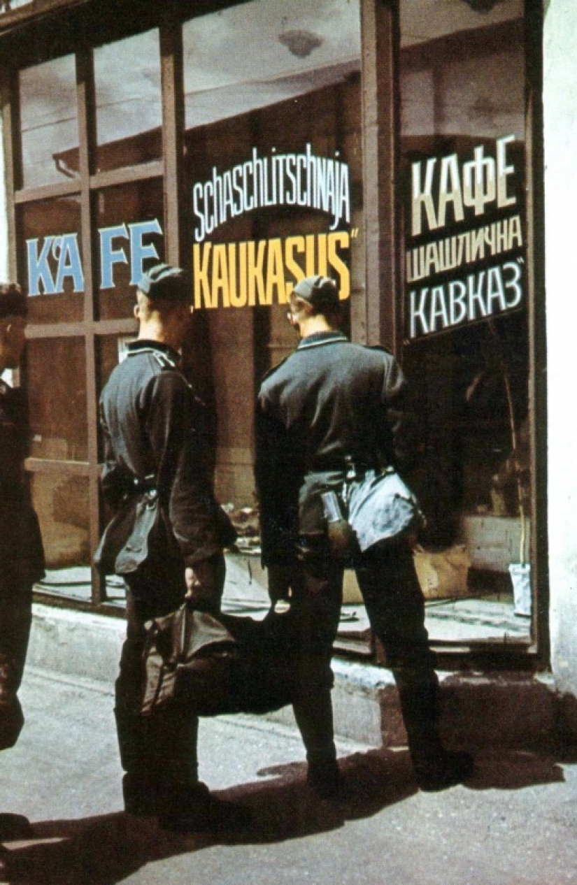 Kharkiv during the German occupation in color