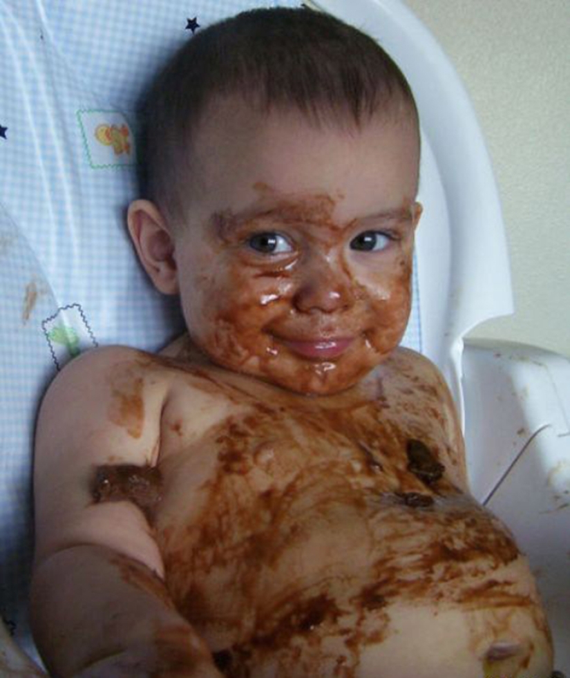 Kids are masters of doing weird stuff Kids are masters of doing weird stuff