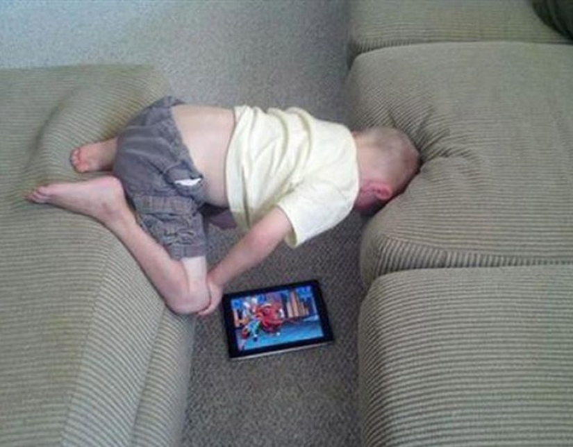 Kids are masters of doing weird stuff Kids are masters of doing weird stuff