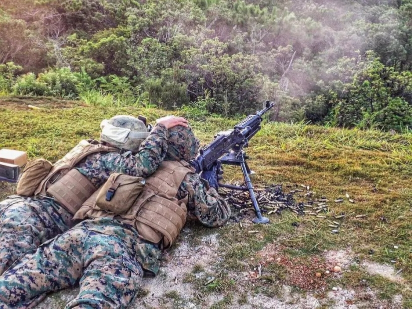 Killer beauty: combat "Barbie" can destroy the enemy with his bare hands