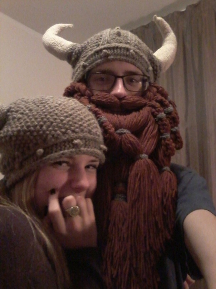 Knitted hats level 80