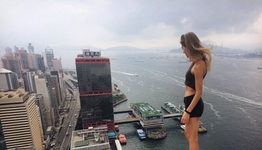 La adorable moscovita se toma las selfies más peligrosas