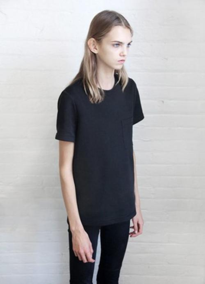 La apariencia aterradora del nuevo modelo de la casa de moda Chanel sorprendió a todos La apariencia aterradora del nuevo modelo de la casa de moda Chanel sorprendió a todos