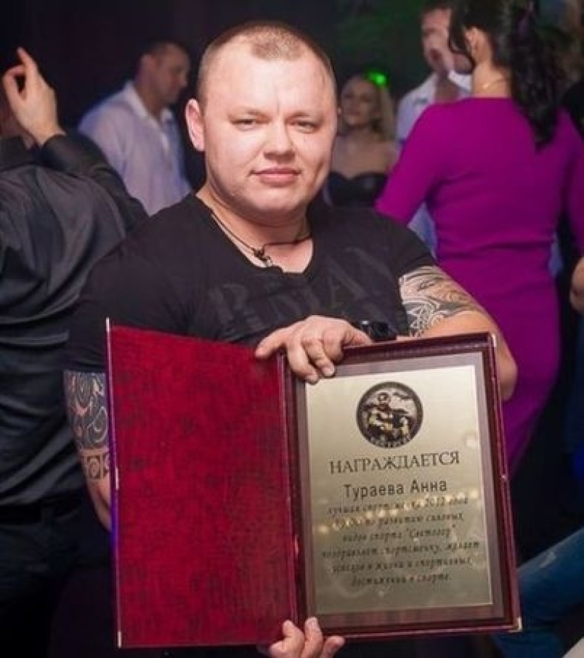 La campeona rusa fue humillada en el aeropuerto, no creyendo que fuera una mujer La campeona rusa fue humillada en el aeropuerto, no creyendo que fuera una mujer