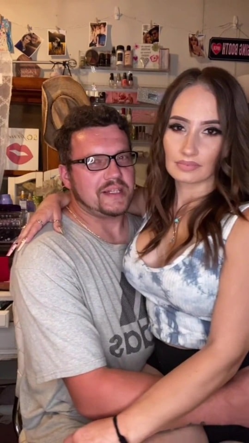 La estadounidense perdió todos sus dientes a la edad de 21 años, pero se mantuvo confiada, gracias a su marido