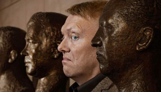 La historia de Jon Gnarr-un comediante que "llegó" a la posición de alcalde de Reikiavik La historia de Jon Gnarr-un comediante que "llegó" a la posición de alcalde de Reikiavik