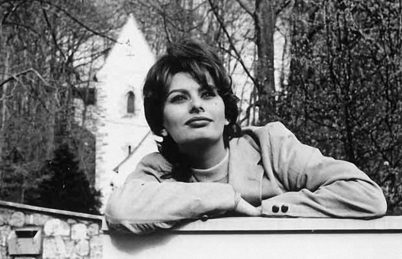 La incomparable Sophia Loren, la mujer italiana más hermosa, cumplió 86 años hoy