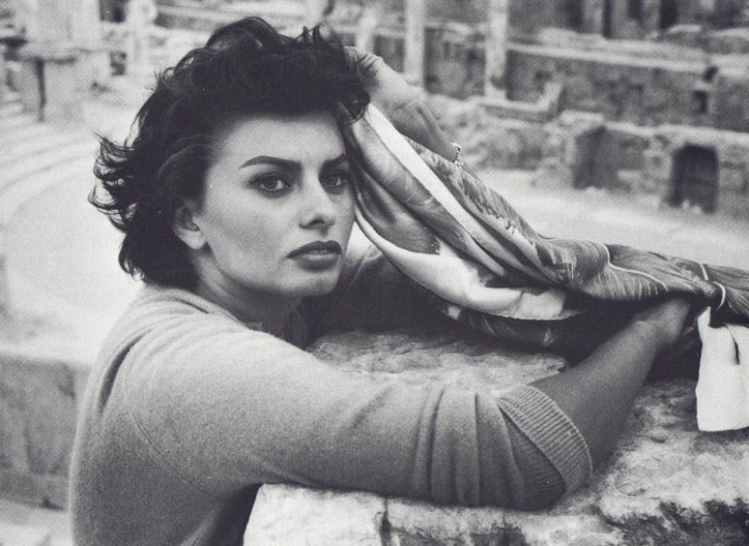 La incomparable Sophia Loren, la mujer italiana más hermosa, cumplió 86 años hoy