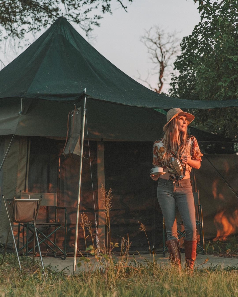 La Viuda Alegre: La esposa del difunto Hugh Hefner está disfrutando de una vida glamurosa y ya ha encontrado un nuevo amor