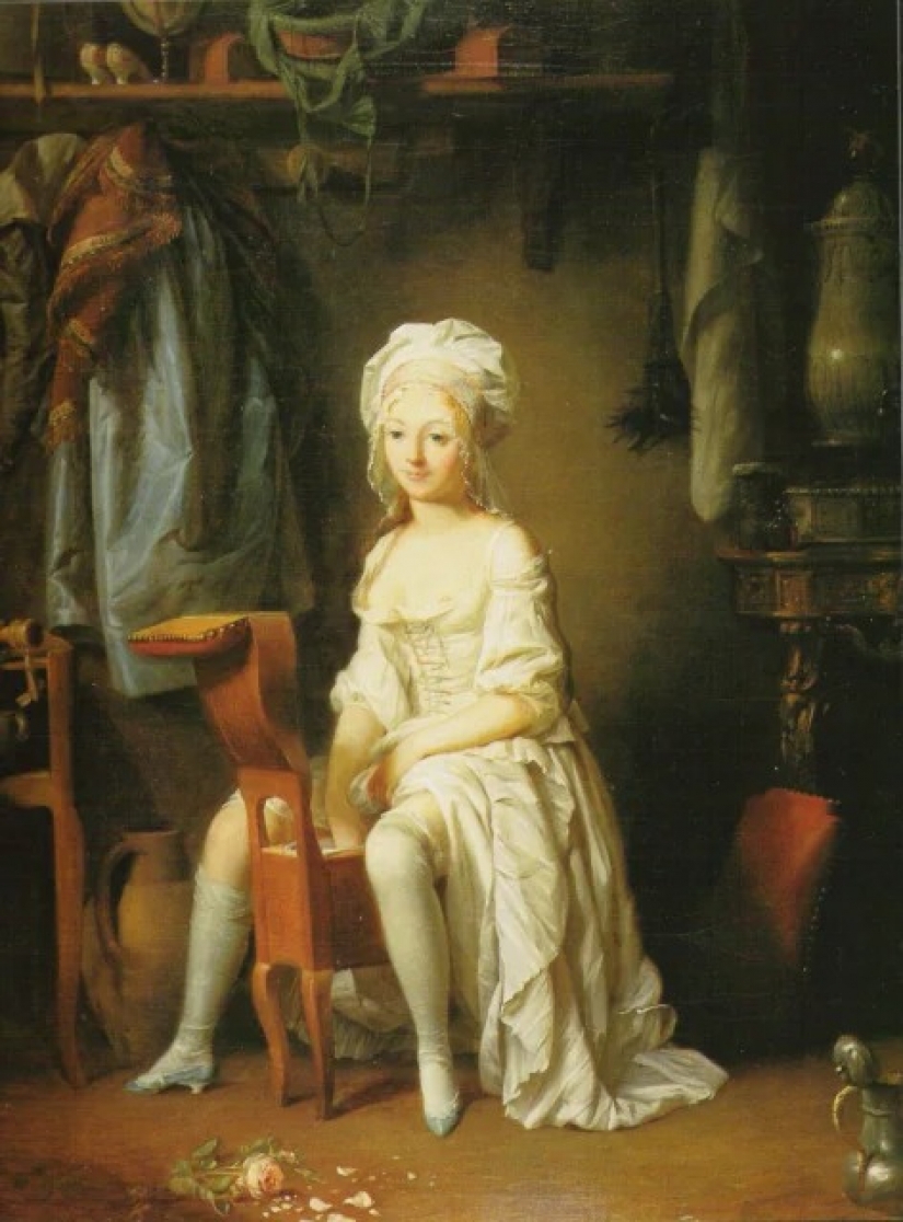 Ladies in bulky dresses: as in the past, women had to cope with toilet