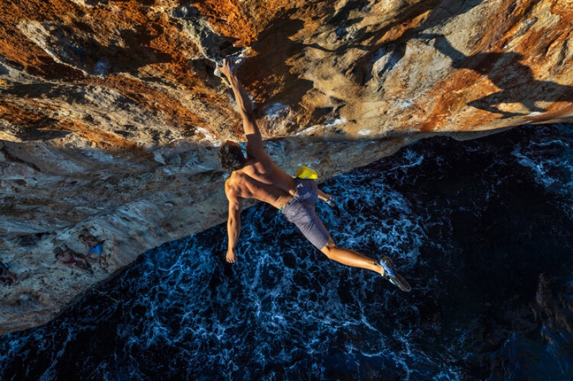 Las 10 Mejores Fotos Extremas del concurso Red Bull Illume 2021