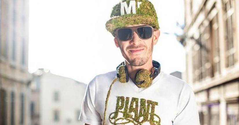 Las zapatillas de madera de Christophe Guine: cómo insuflar vida vegetal a las marcas antiguas Las zapatillas de madera de Christophe Guine: cómo insuflar vida vegetal a las marcas antiguas