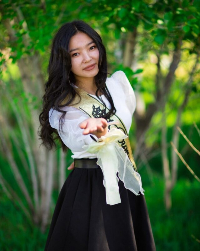 Last Call-2021: the best photos of yesterday's schoolgirls Last Call-2021: the best photos of yesterday's schoolgirls